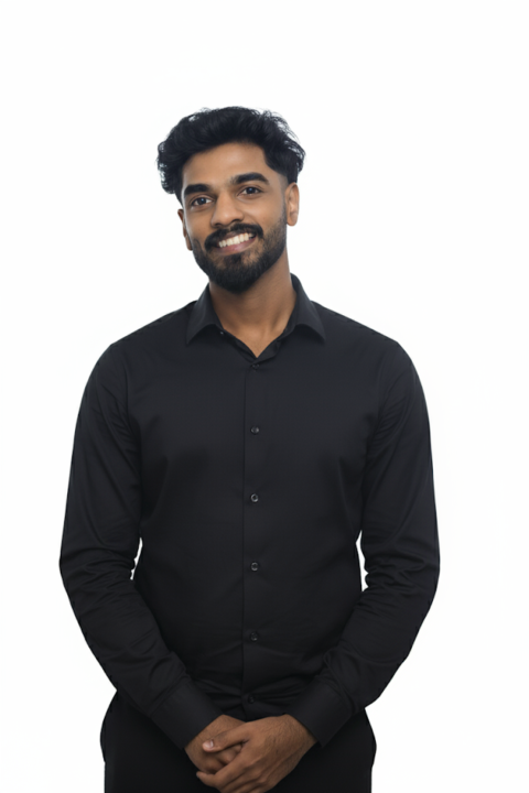 Nivin Kallingal, digital marketing consultant in Thrissur